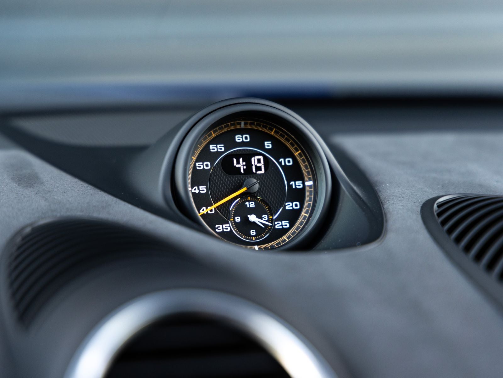 2025 Porsche 718 Cayman GT4 RS