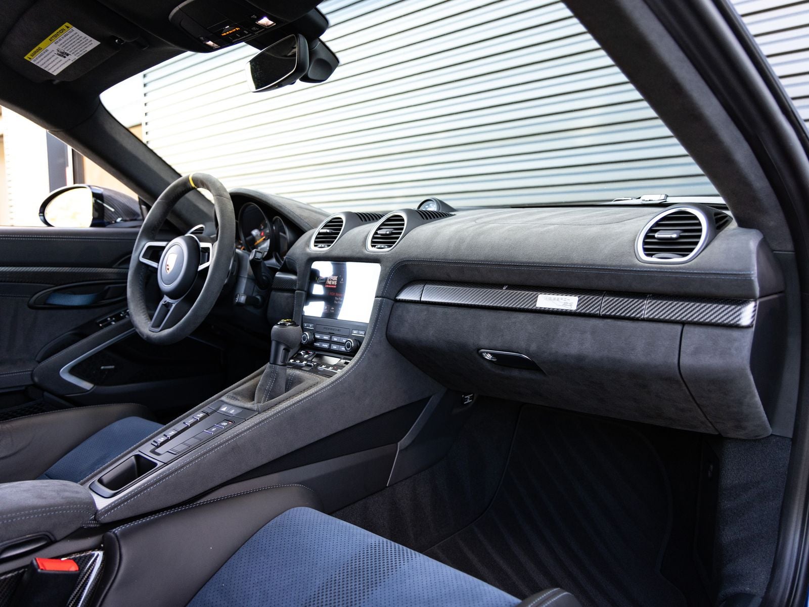 2025 Porsche 718 Cayman GT4 RS