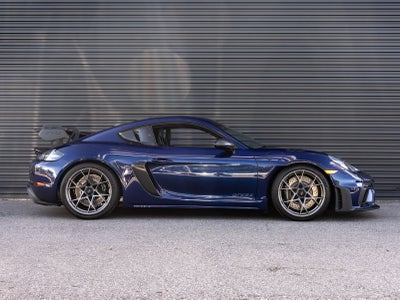 2025 Porsche 718 Cayman GT4 RS