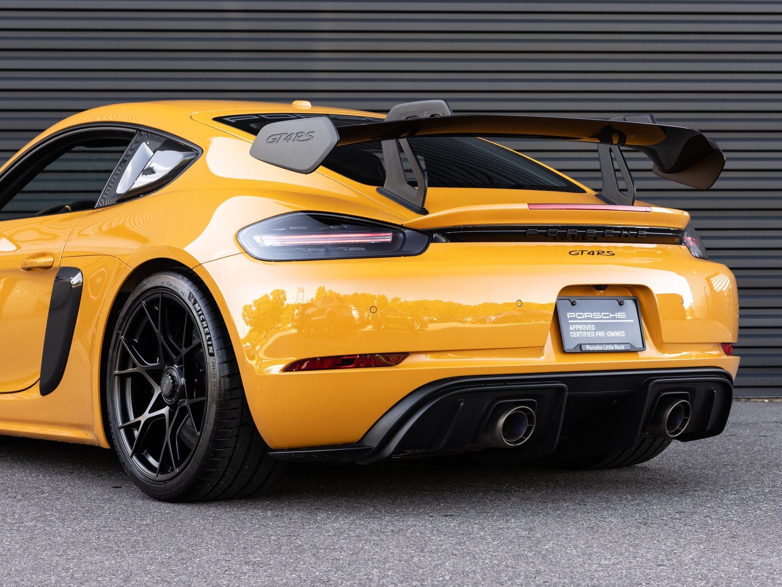 2025 Porsche 718 Cayman GT4 RS