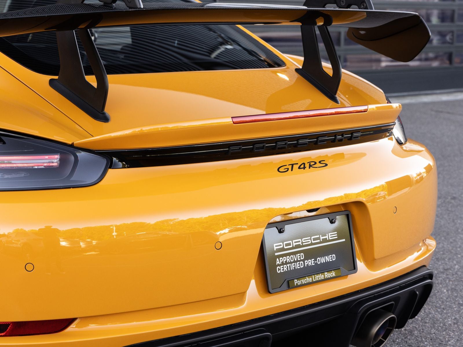 2025 Porsche 718 Cayman GT4 RS