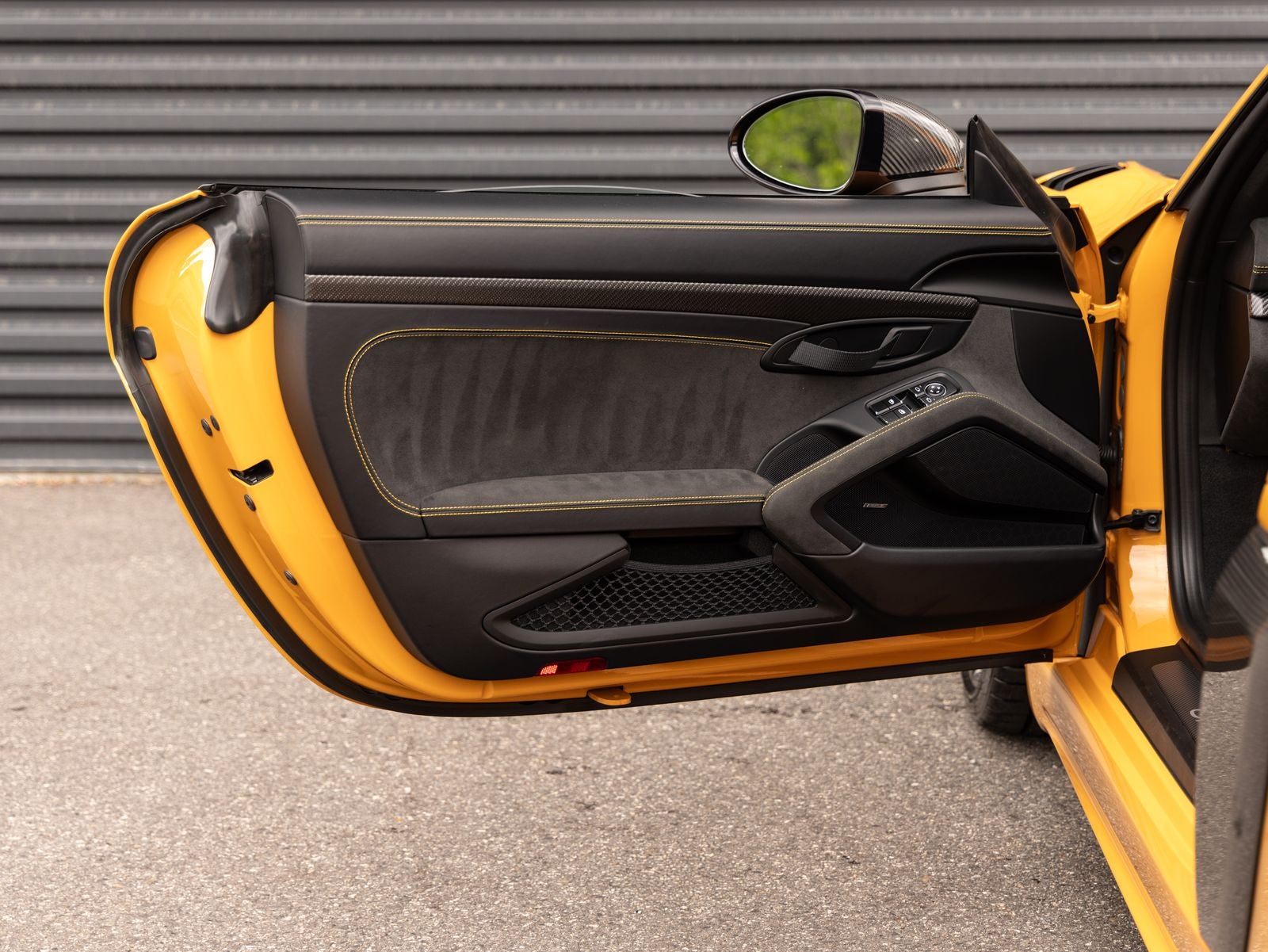 2025 Porsche 718 Cayman GT4 RS