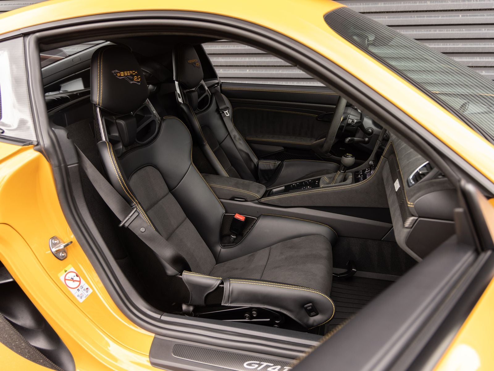 2025 Porsche 718 Cayman GT4 RS