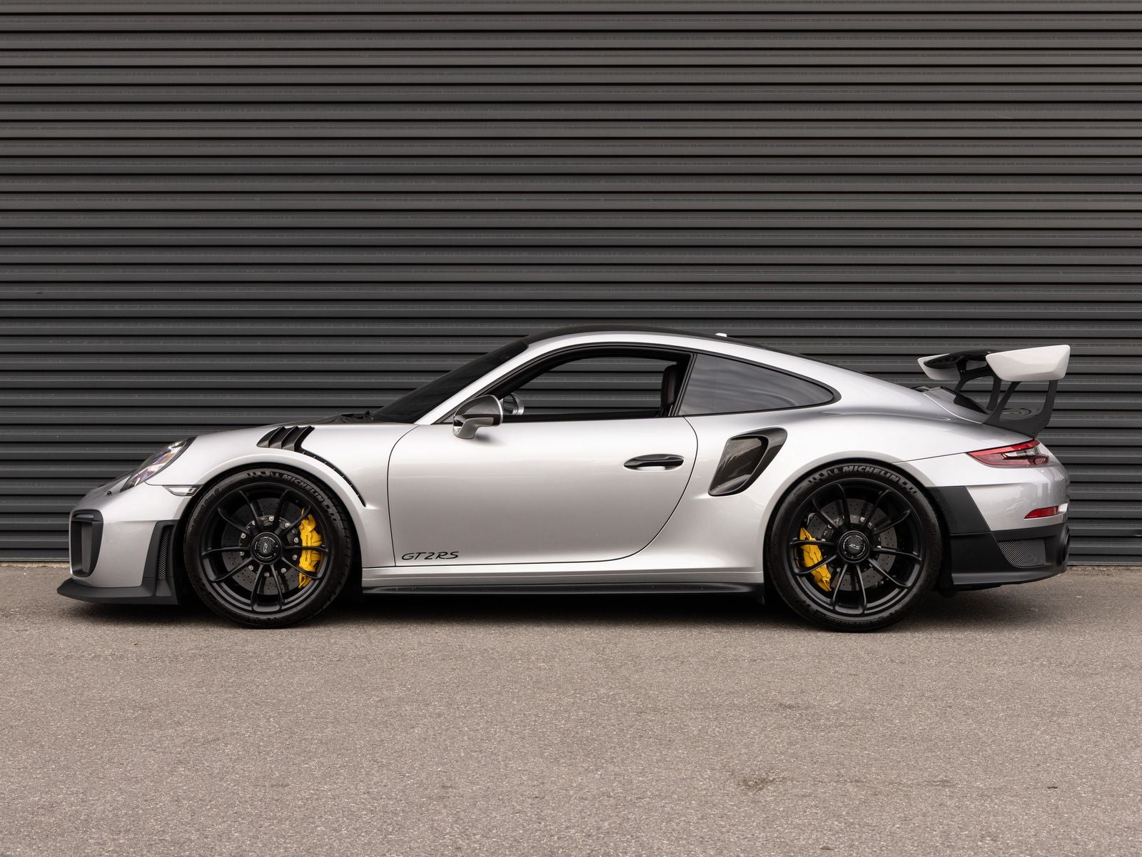 2019 Porsche 911 GT2 RS