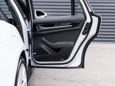 2026 Porsche Panamera Panamera 4 E-Hybrid