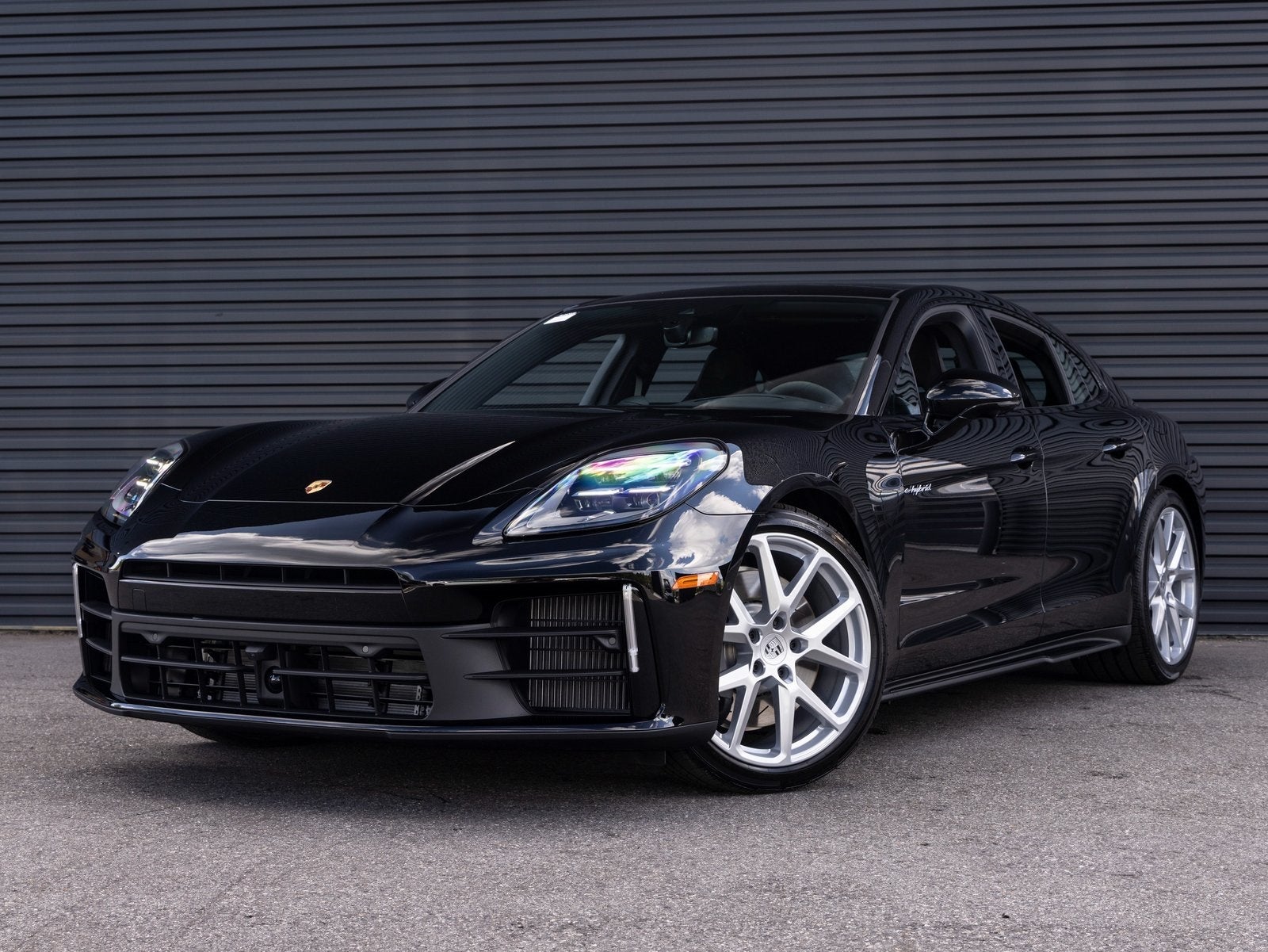 2025 Porsche Panamera Panamera 4 E-Hybrid