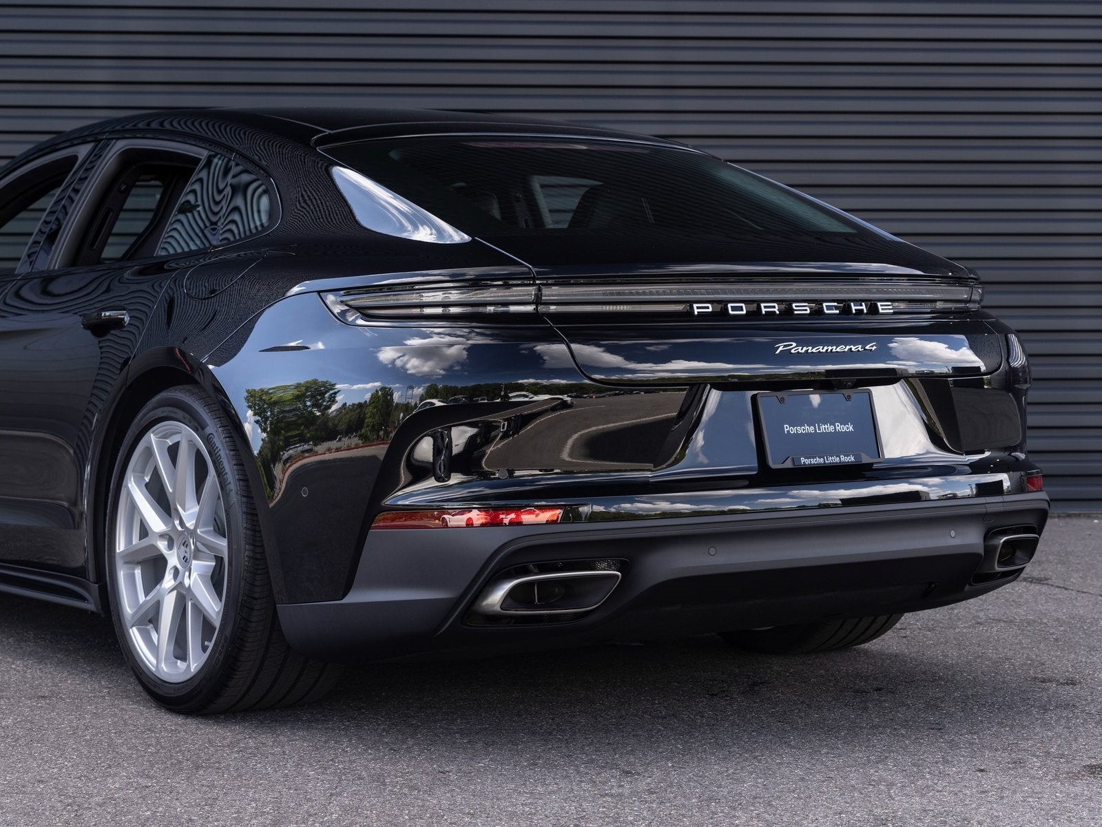 2025 Porsche Panamera Panamera 4 E-Hybrid