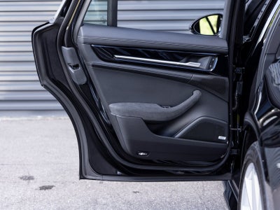 2025 Porsche Panamera Panamera 4 E-Hybrid