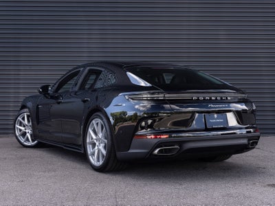 2025 Porsche Panamera Panamera 4 E-Hybrid