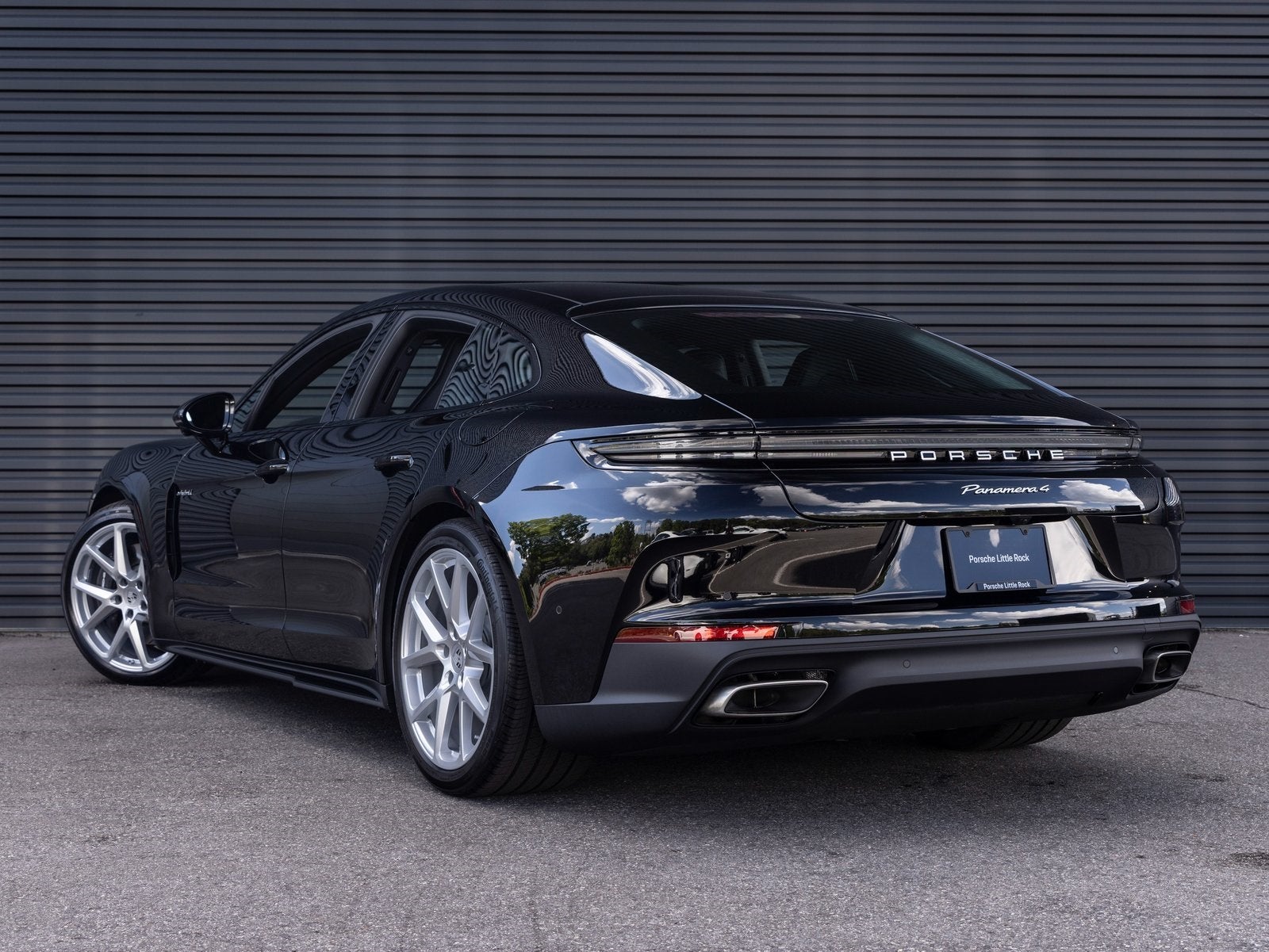 2025 Porsche Panamera Panamera 4 E-Hybrid