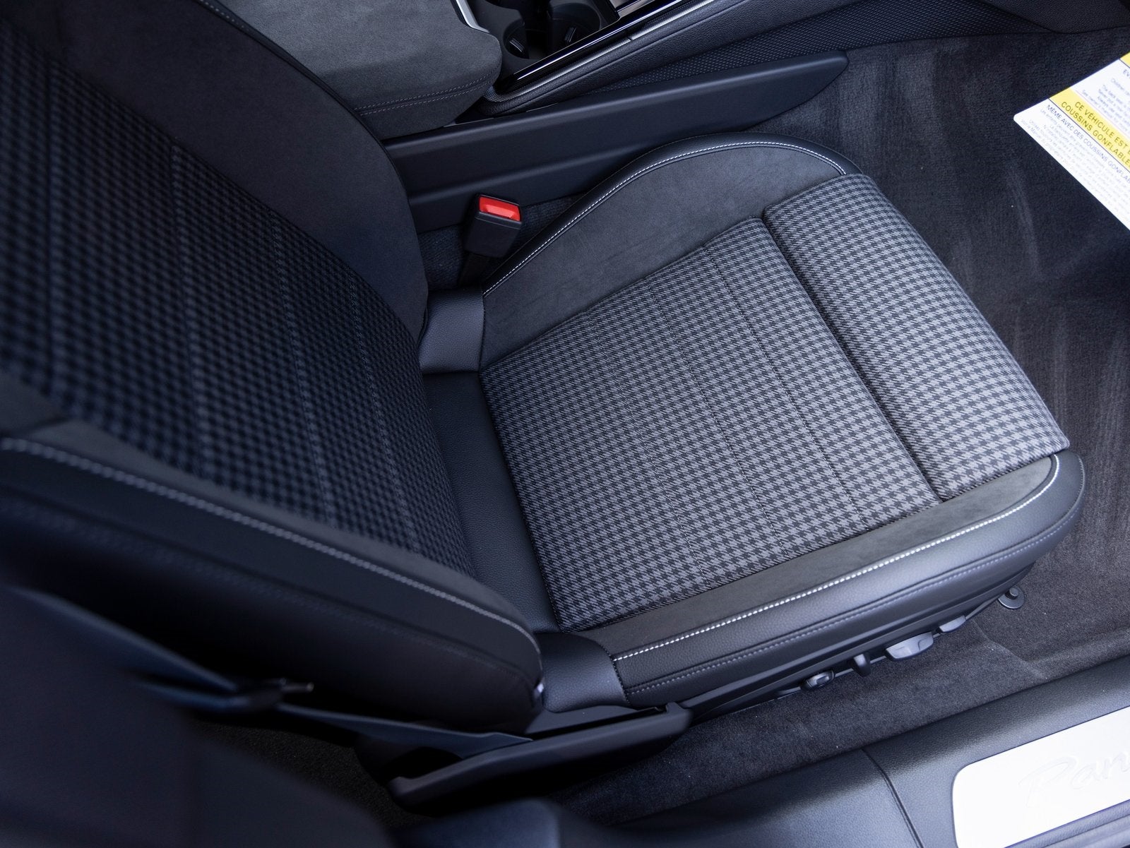 2025 Porsche Panamera Panamera 4 E-Hybrid