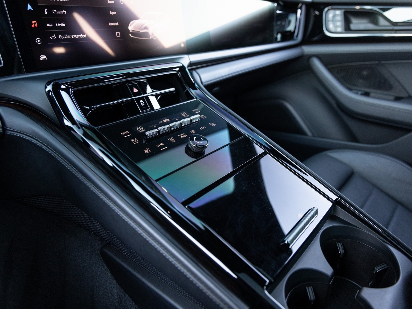 2025 Porsche Panamera Panamera 4 E-Hybrid