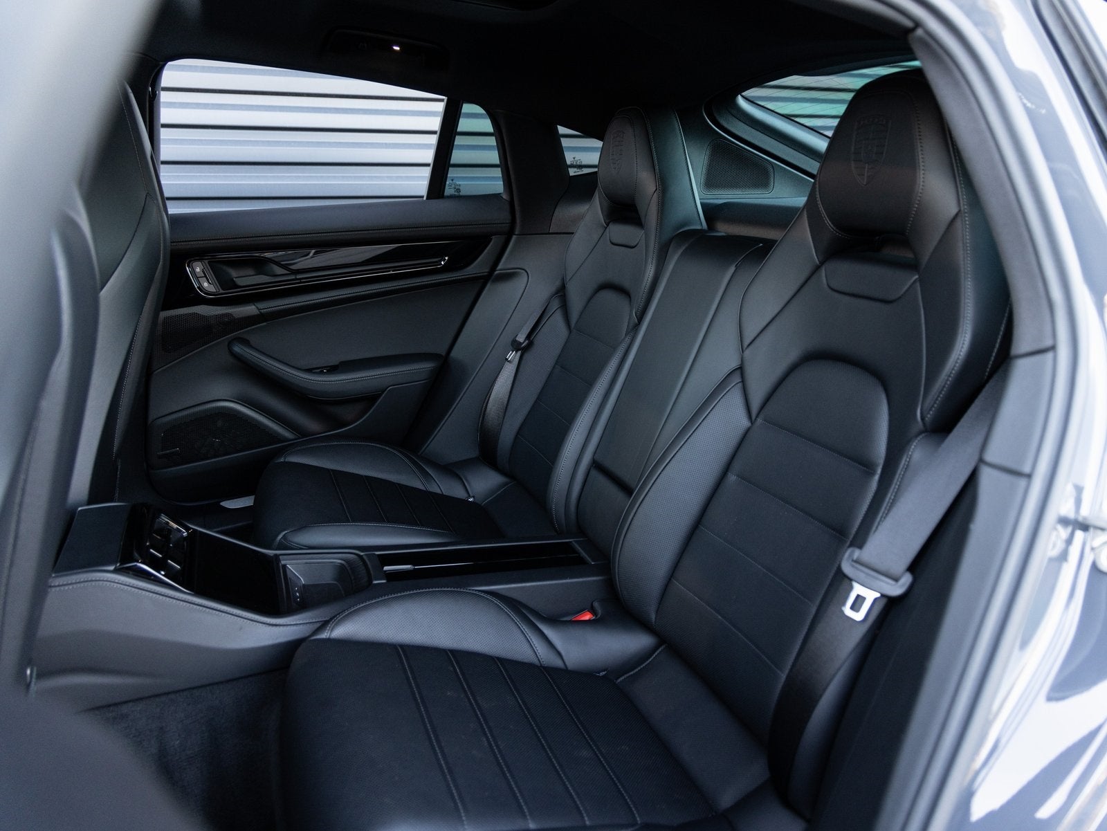 2025 Porsche Panamera Panamera 4 E-Hybrid