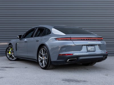 2025 Porsche Panamera Panamera 4 E-Hybrid