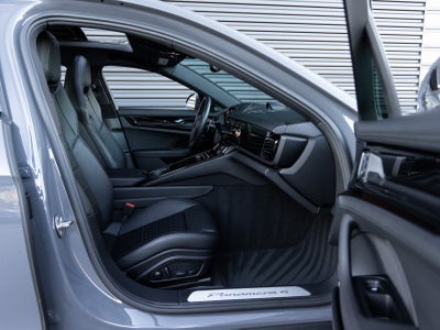 2025 Porsche Panamera Panamera 4 E-Hybrid