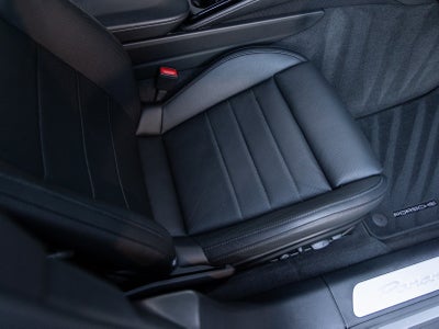 2025 Porsche Panamera Panamera 4 E-Hybrid