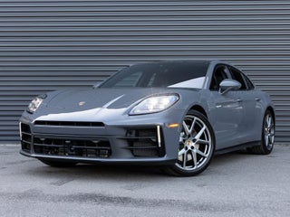 2025 Porsche Panamera Panamera 4 E-Hybrid