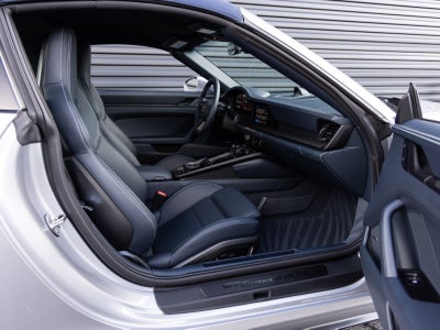2025 Porsche 911 911 Targa 4 GTS