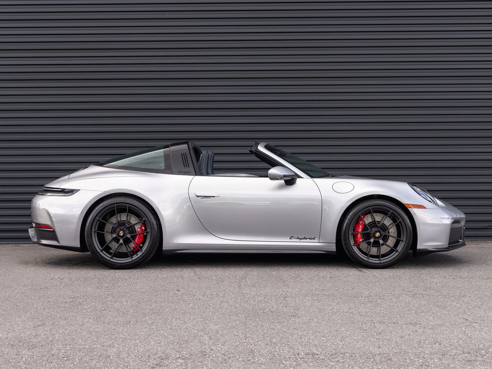 2025 Porsche 911 911 Targa 4 GTS