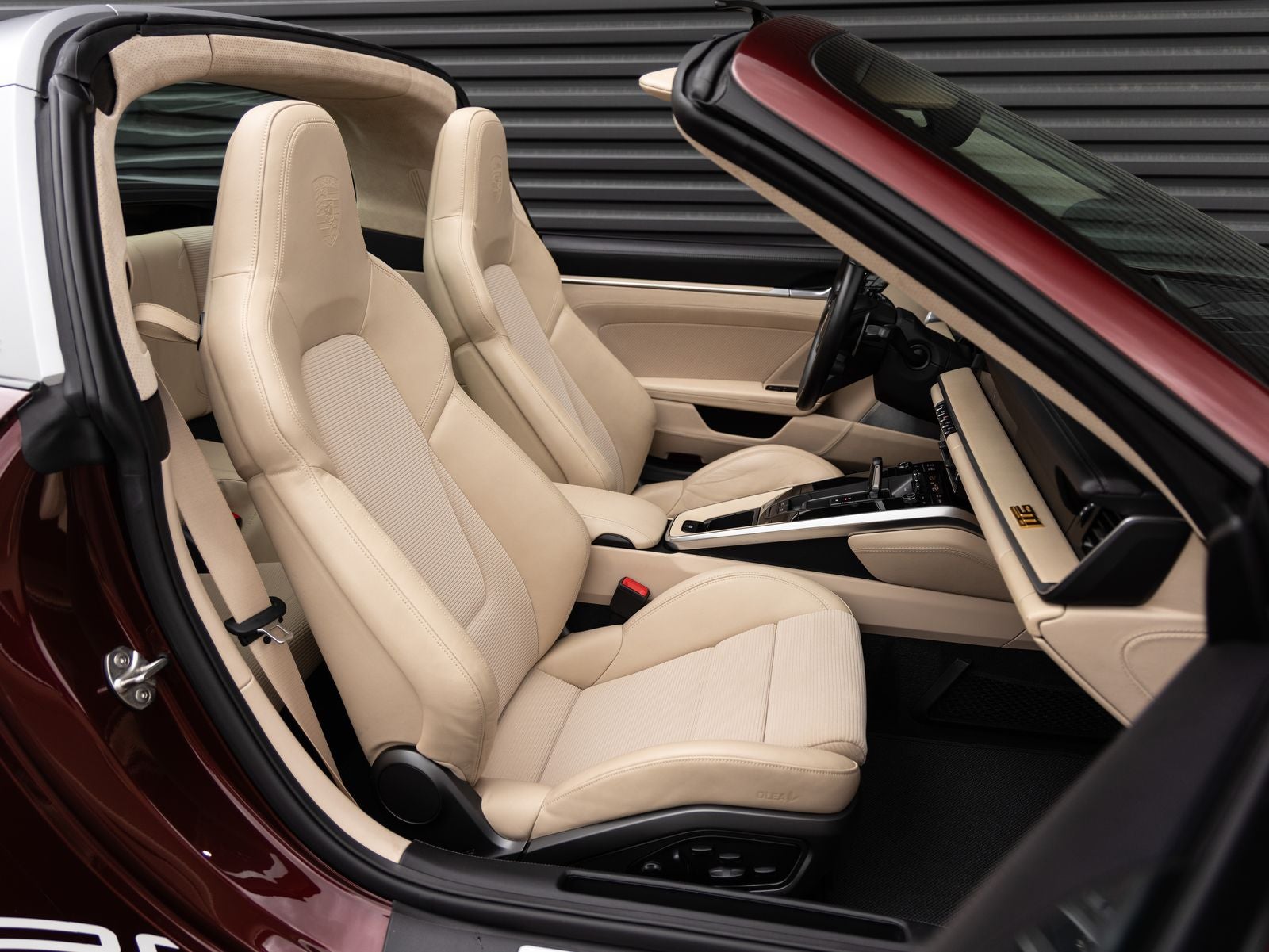 2021 Porsche 911 Targa 4S Heritage Design Edition