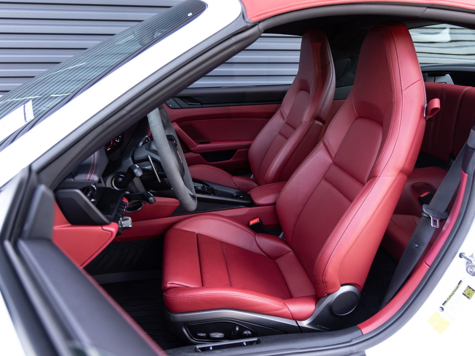 2024 Porsche 911 911 Targa 4 GTS (MY24)