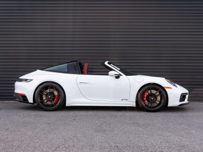 2024 Porsche 911 911 Targa 4 GTS (MY24)