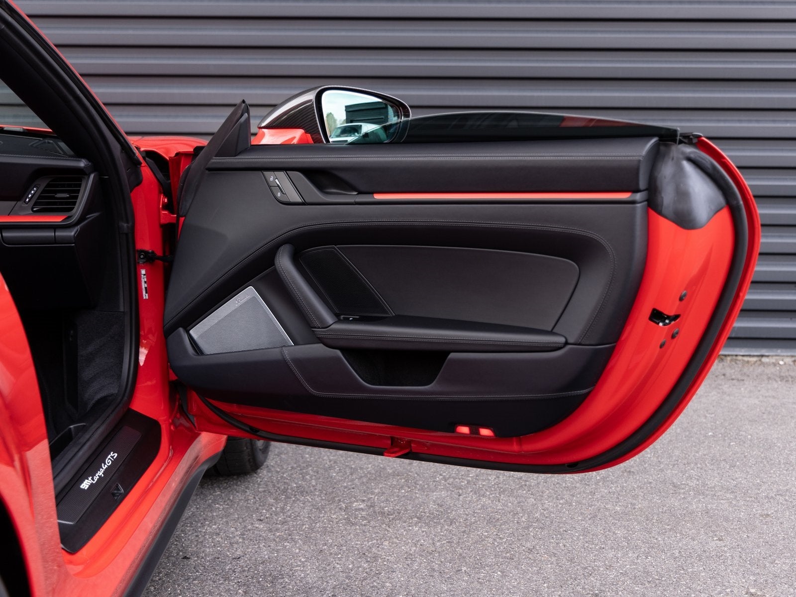 2025 Porsche 911 911 Targa 4 GTS