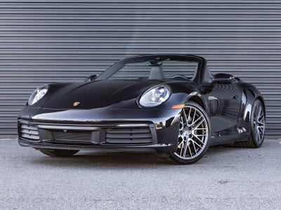 2023 Porsche 911 Carrera Cabriolet