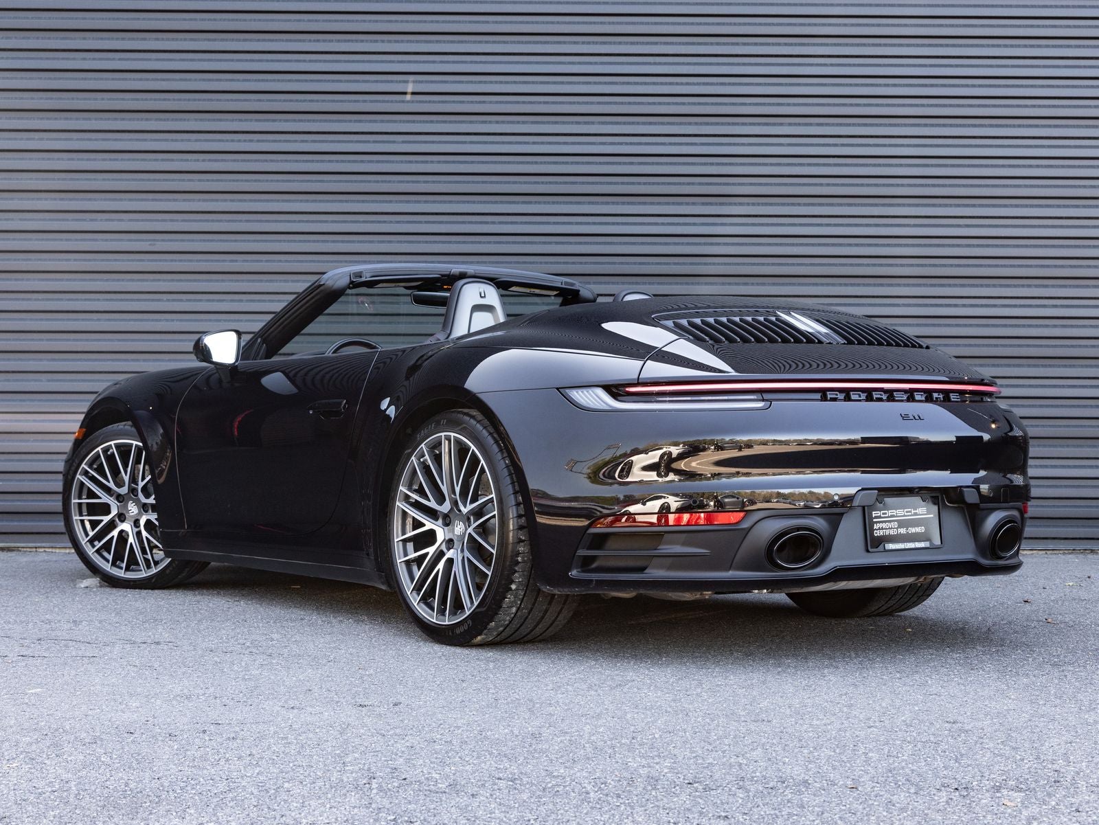 2023 Porsche 911 Carrera Cabriolet