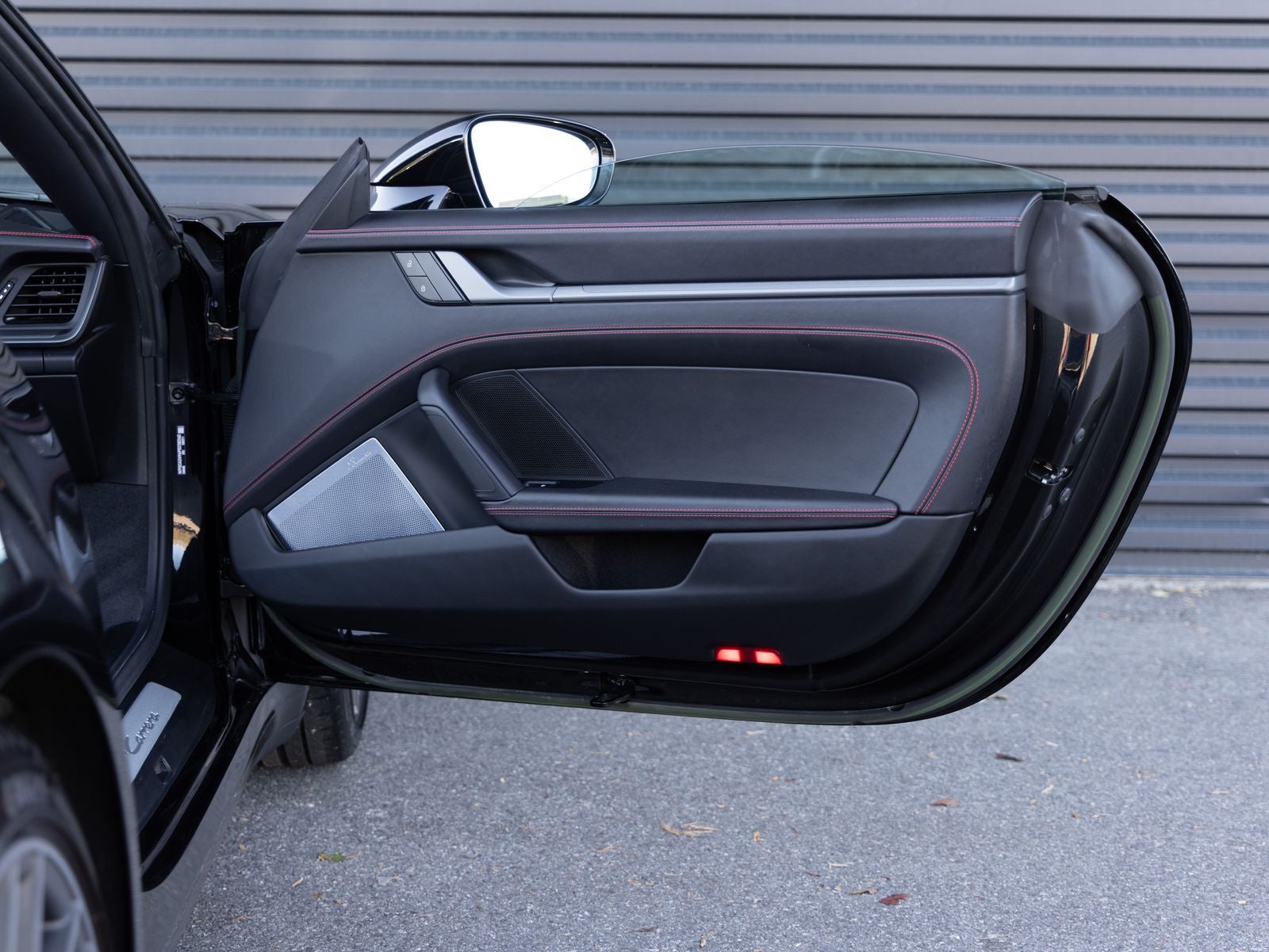 2023 Porsche 911 Carrera Cabriolet