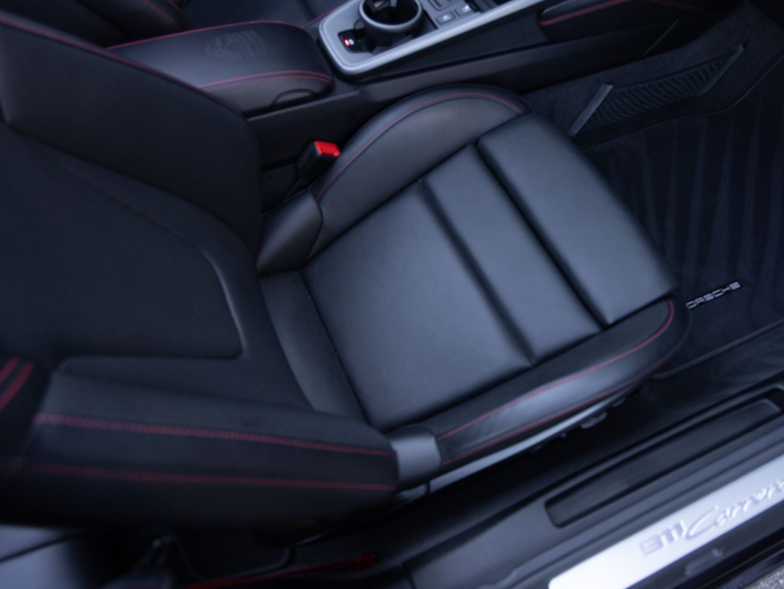 2023 Porsche 911 Carrera Cabriolet