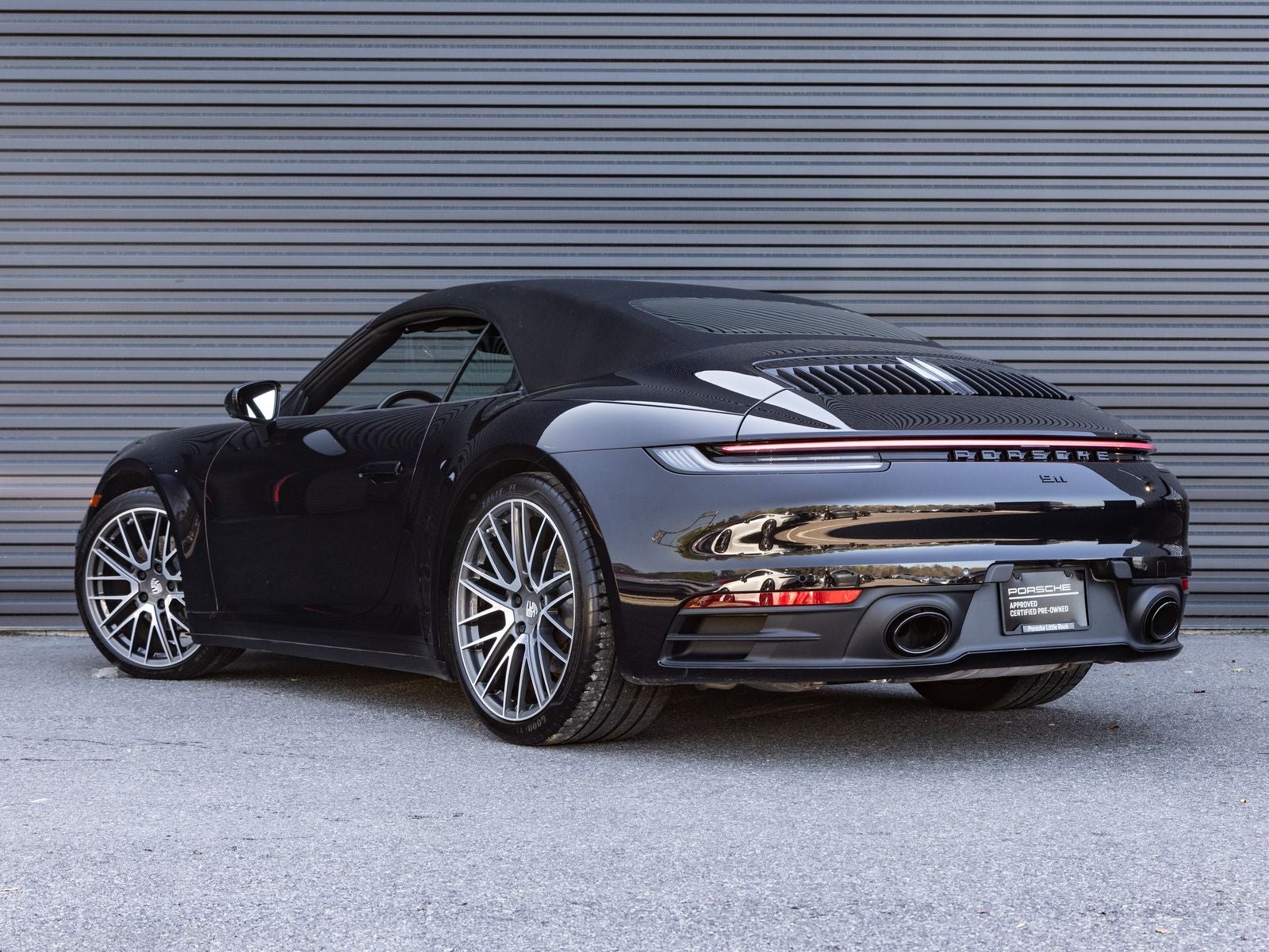 2023 Porsche 911 Carrera Cabriolet