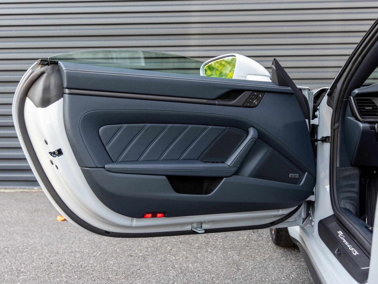 2026 Porsche 911 911 Carrera 4 GTS Cabriolet