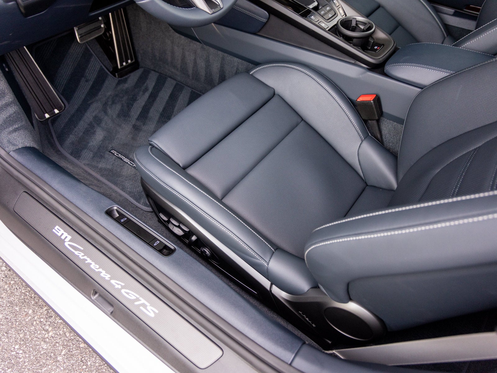 2026 Porsche 911 911 Carrera 4 GTS Cabriolet