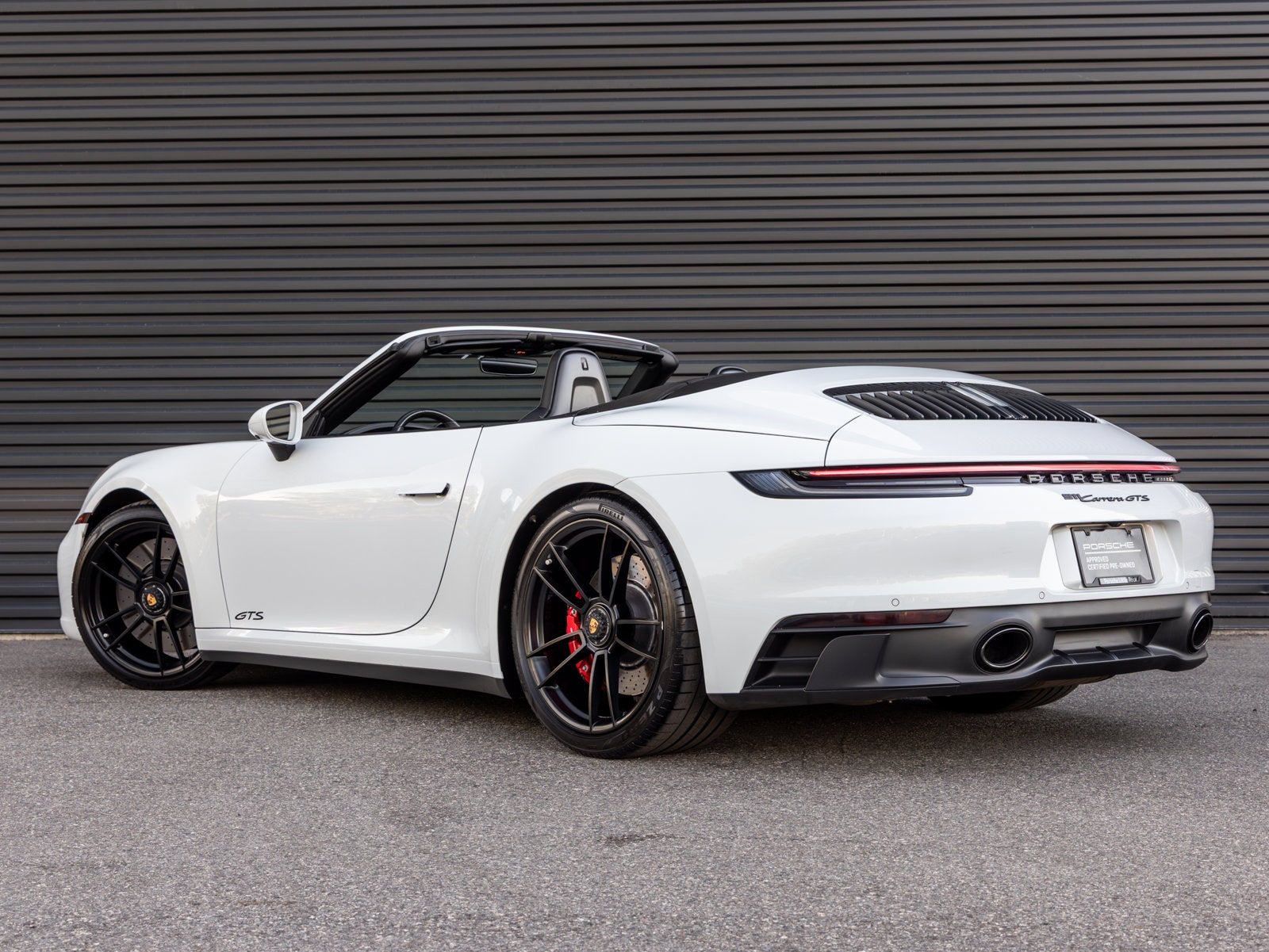 2022 Porsche 911 911 Carrera GTS Cabriolet