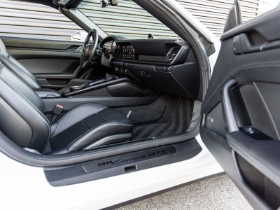 2022 Porsche 911 911 Carrera GTS Cabriolet