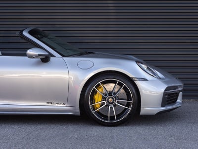 2021 Porsche 911 911 Turbo S Cabriolet (MY21)