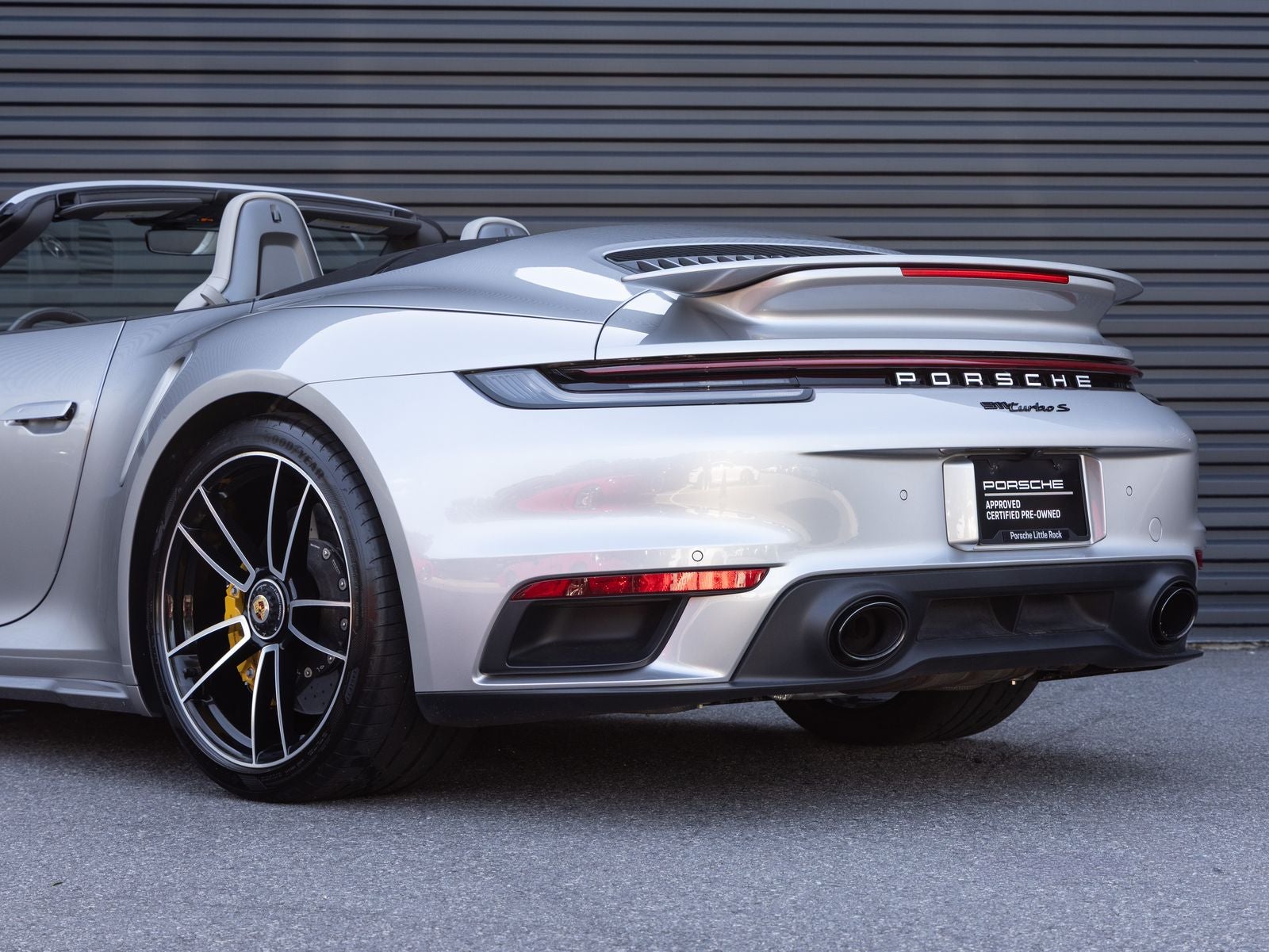 2021 Porsche 911 911 Turbo S Cabriolet (MY21)
