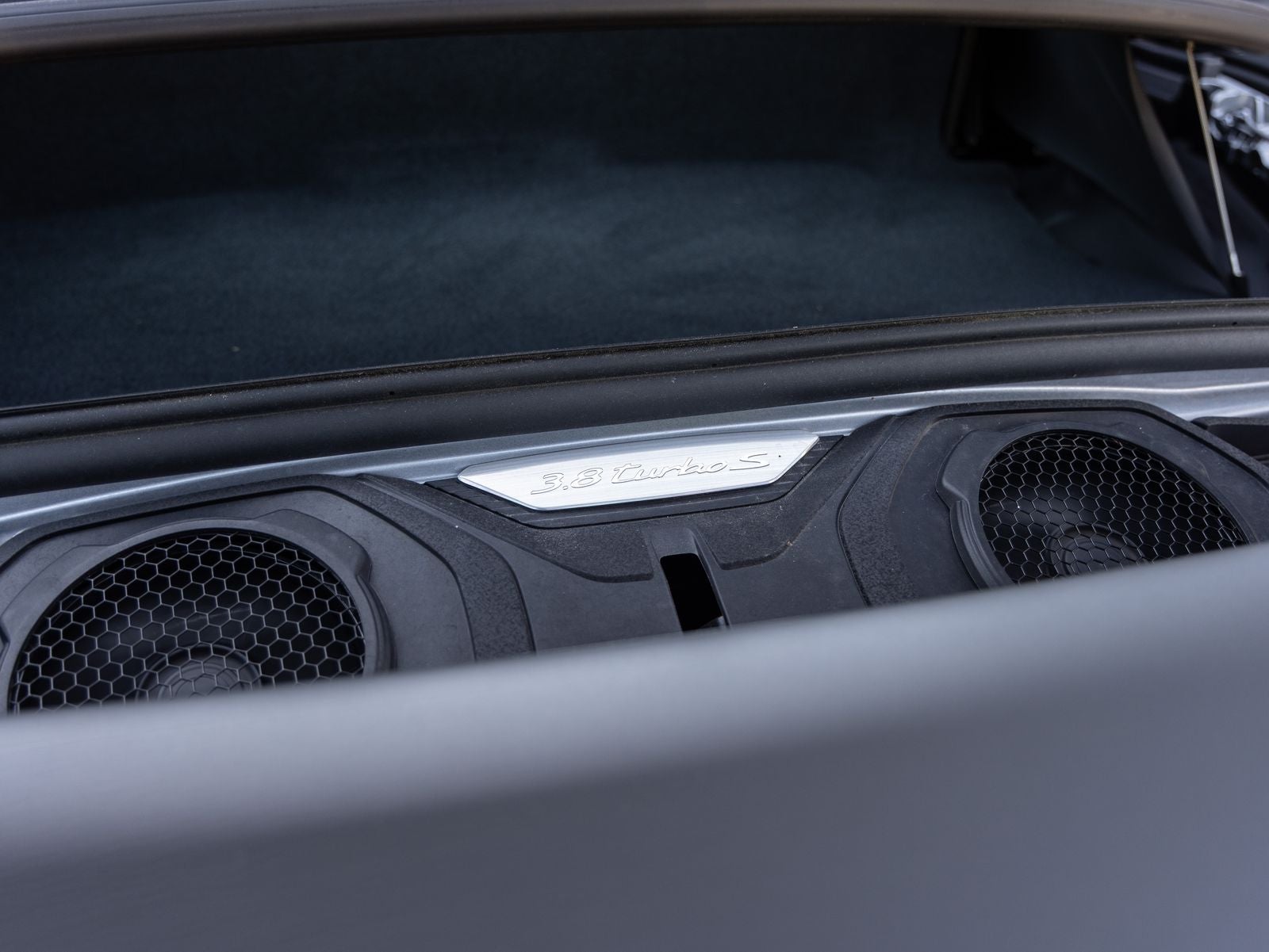 2021 Porsche 911 911 Turbo S Cabriolet (MY21)