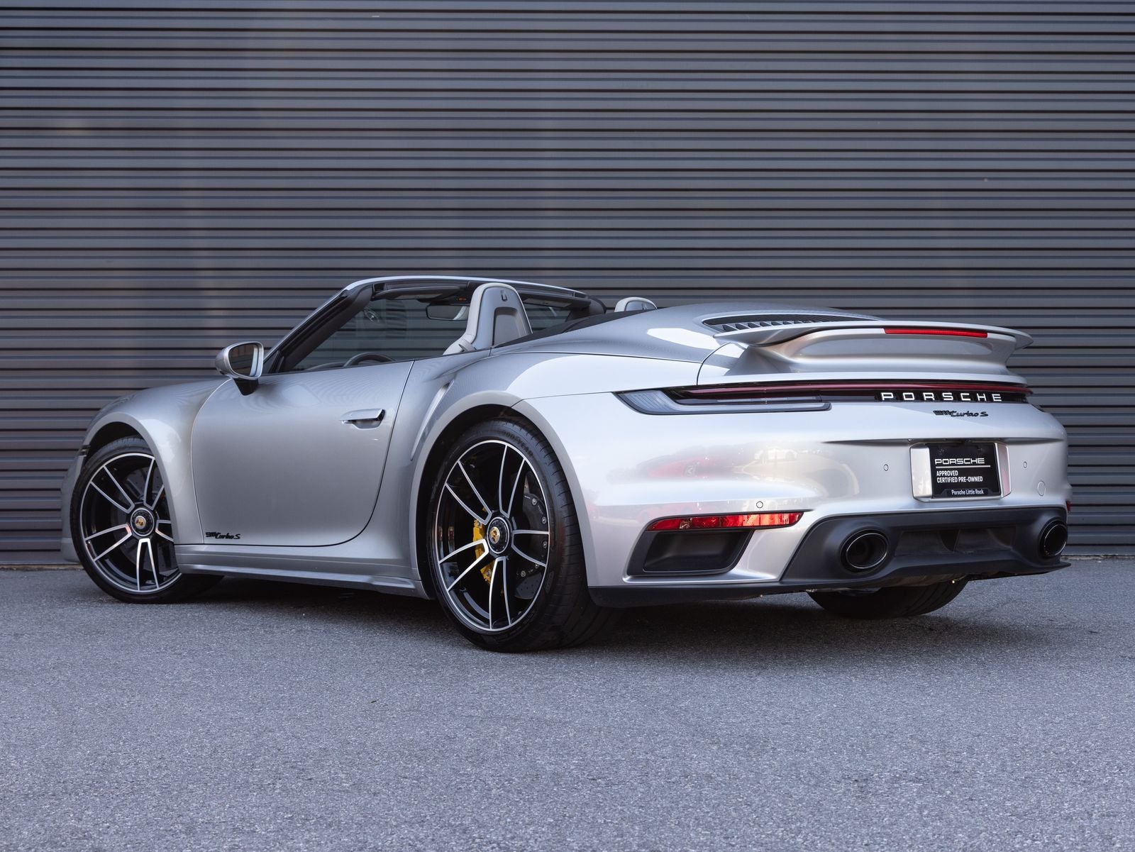 2021 Porsche 911 911 Turbo S Cabriolet (MY21)