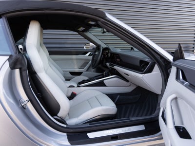 2021 Porsche 911 911 Turbo S Cabriolet (MY21)
