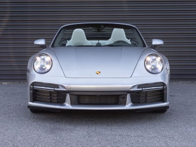 2021 Porsche 911 911 Turbo S Cabriolet (MY21)