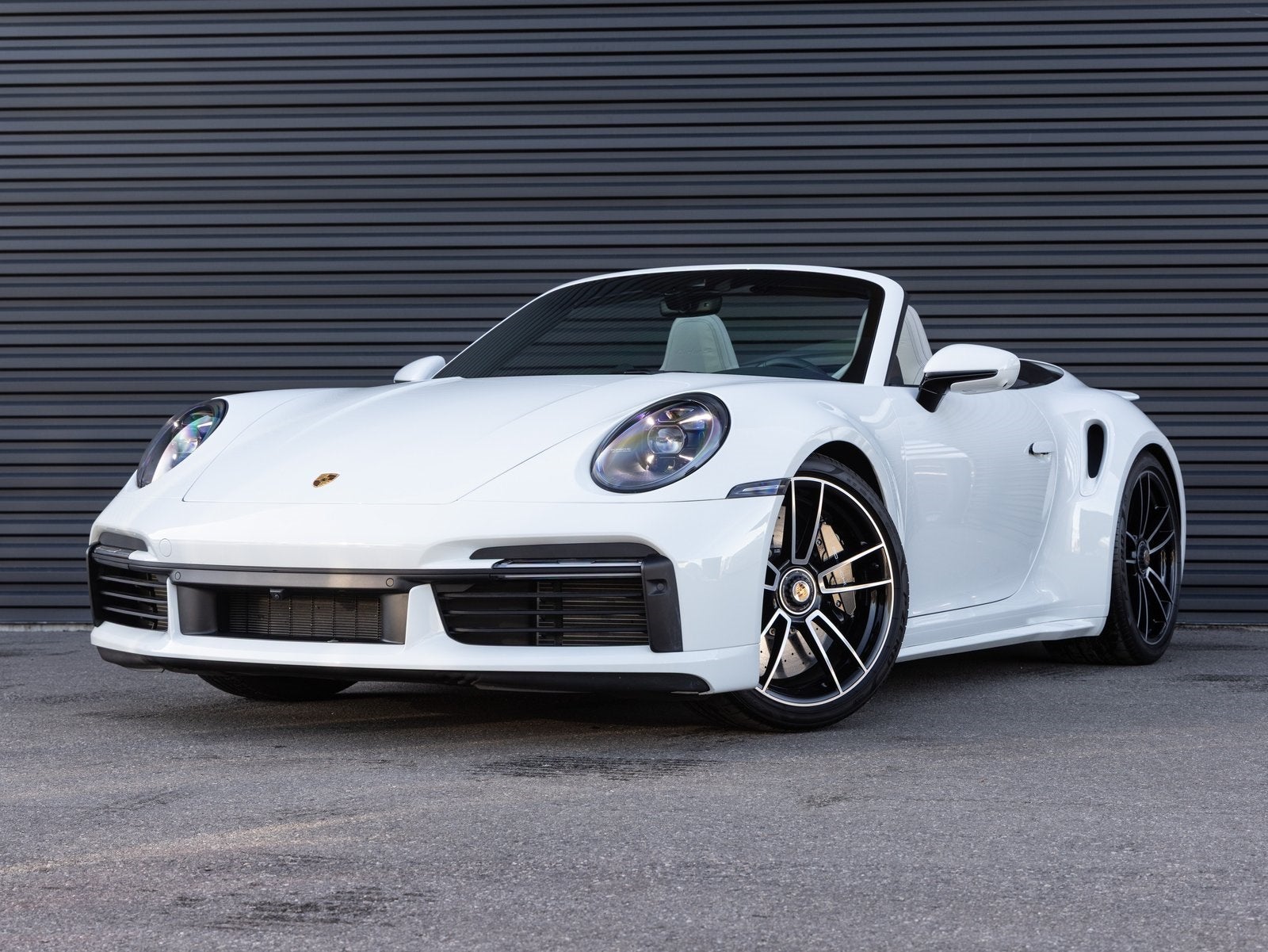 2024 Porsche 911 911 Turbo S Cabriolet (MY24)