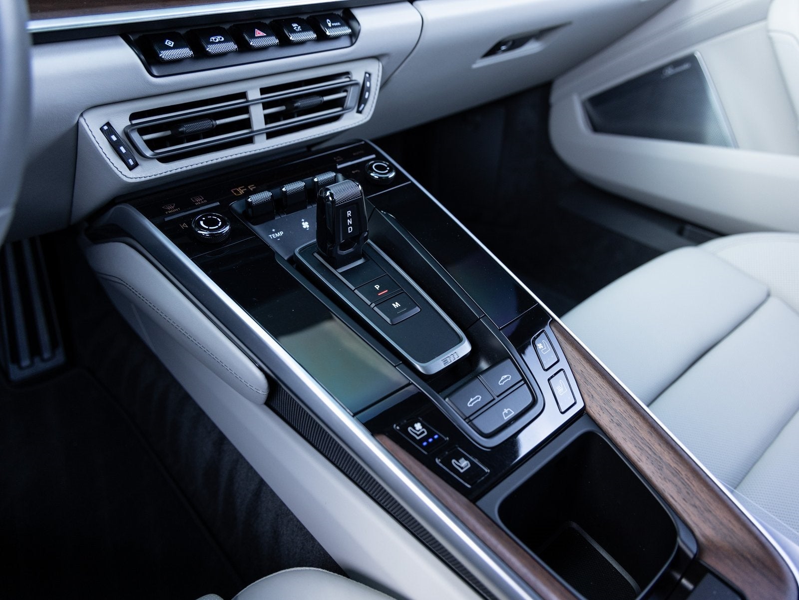 2024 Porsche 911 911 Turbo S Cabriolet (MY24)