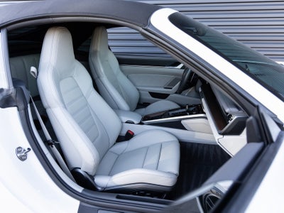 2024 Porsche 911 911 Turbo S Cabriolet (MY24)