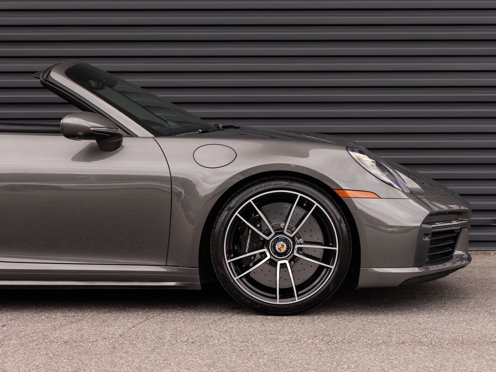2023 Porsche 911 911 Turbo S Cabriolet (MY23)