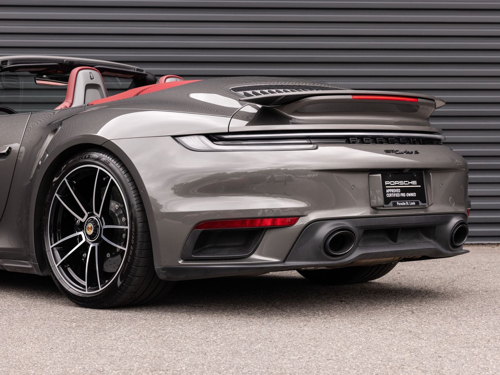 2023 Porsche 911 911 Turbo S Cabriolet (MY23)