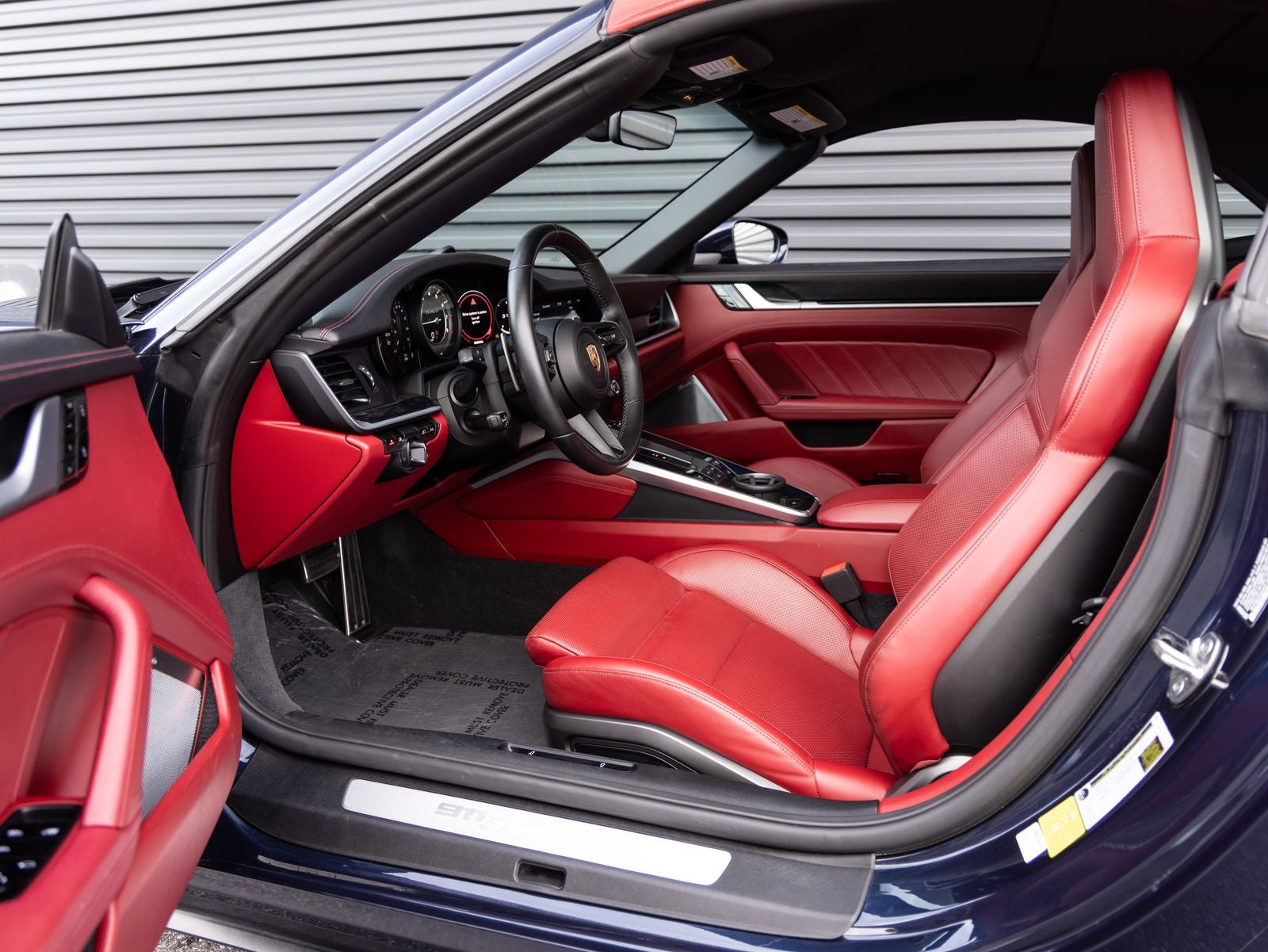 2021 Porsche 911 Turbo S - Photo 24