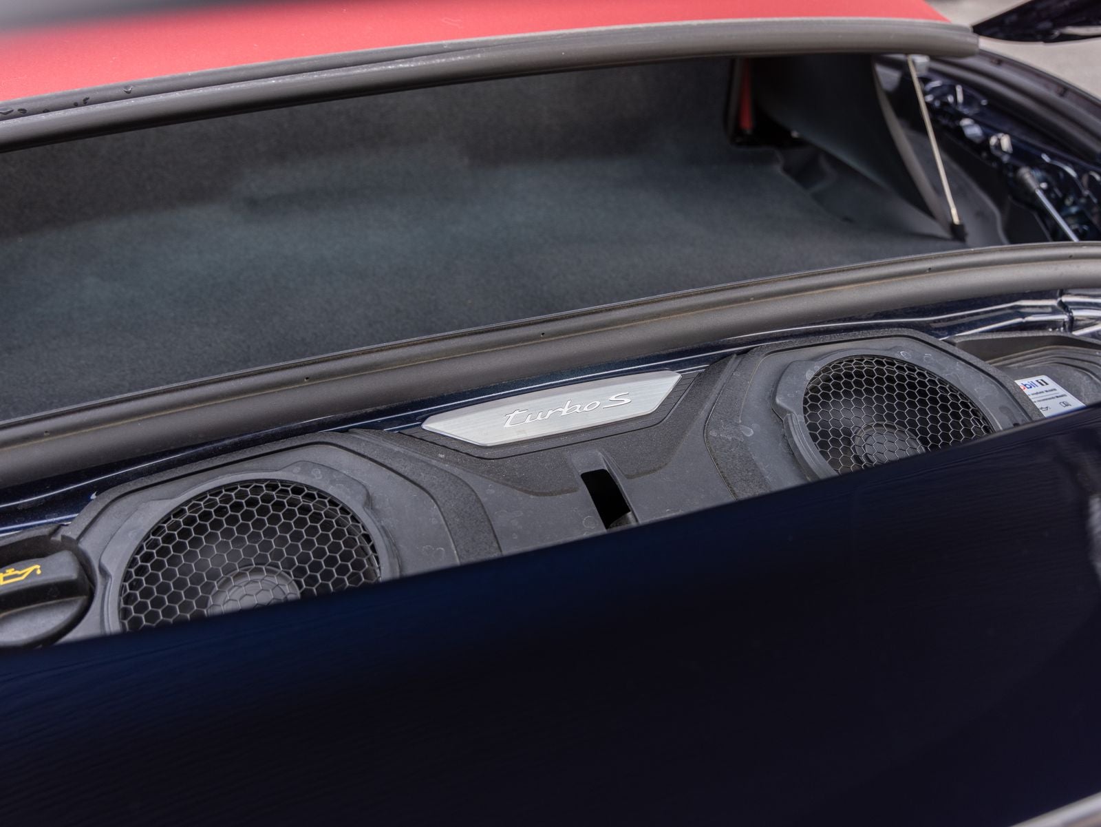 2021 Porsche 911 Turbo S - Photo 28