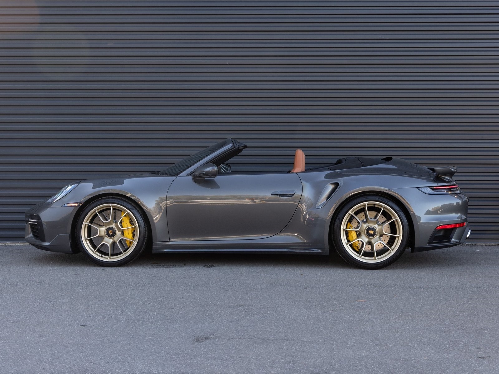 2024 Porsche 911 911 Turbo S Cabriolet (MY24)